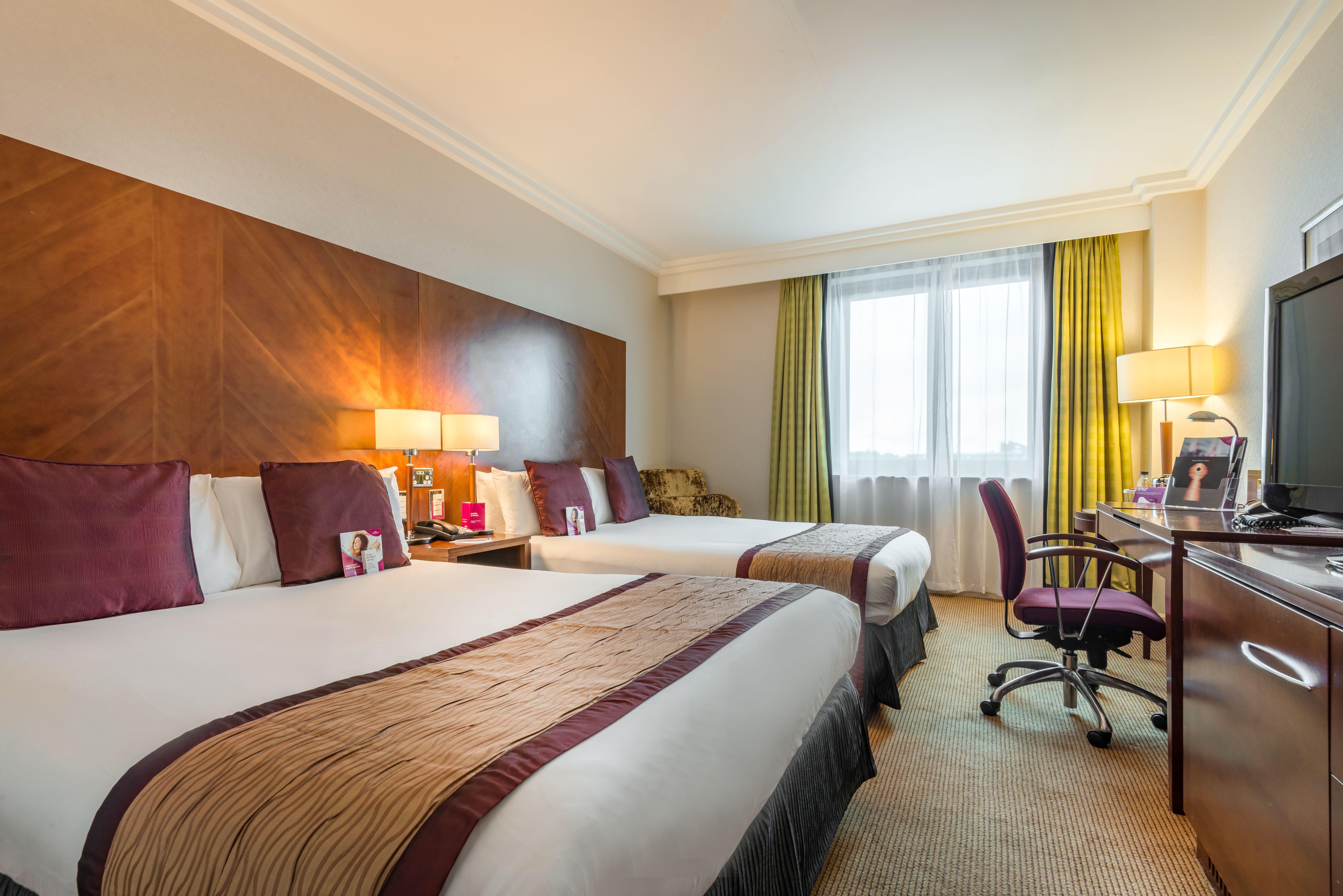 Отель Crowne Plaza Birmingham Nec By Ihg Бикенхил Экстерьер фото