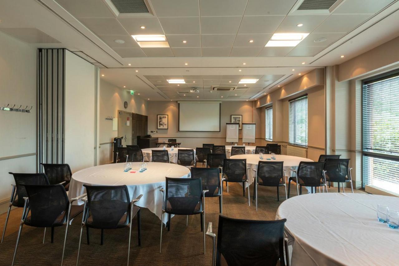 Отель Crowne Plaza Birmingham Nec By Ihg Бикенхил Экстерьер фото