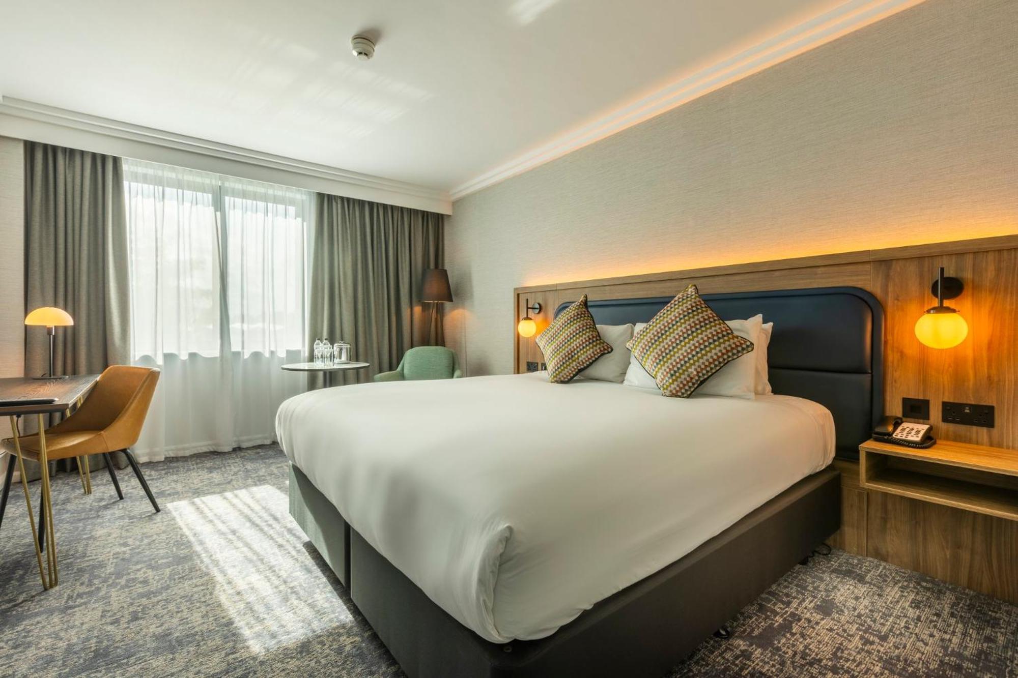 Отель Crowne Plaza Birmingham Nec By Ihg Бикенхил Экстерьер фото