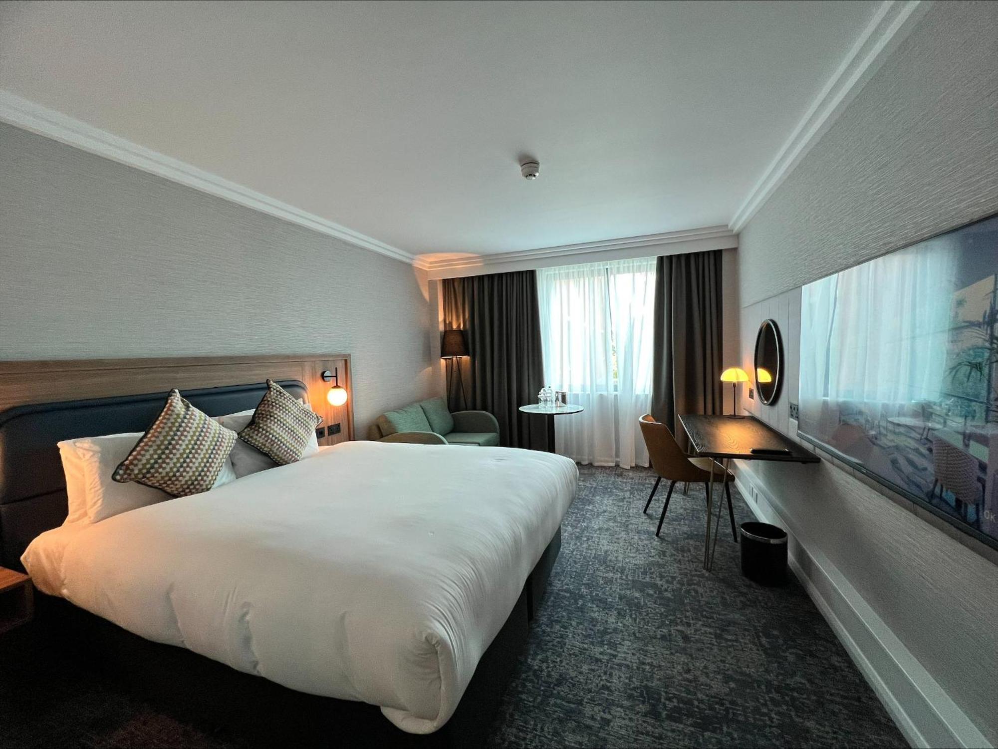 Отель Crowne Plaza Birmingham Nec By Ihg Бикенхил Экстерьер фото