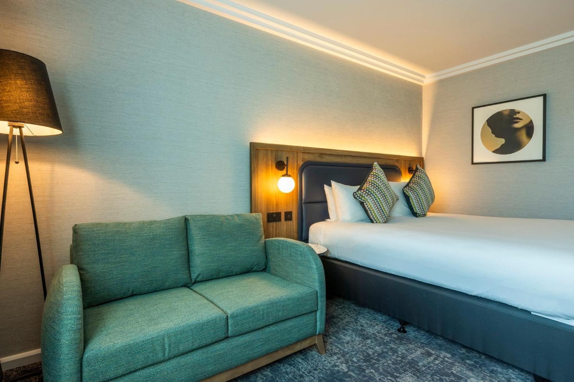 Отель Crowne Plaza Birmingham Nec By Ihg Бикенхил Экстерьер фото