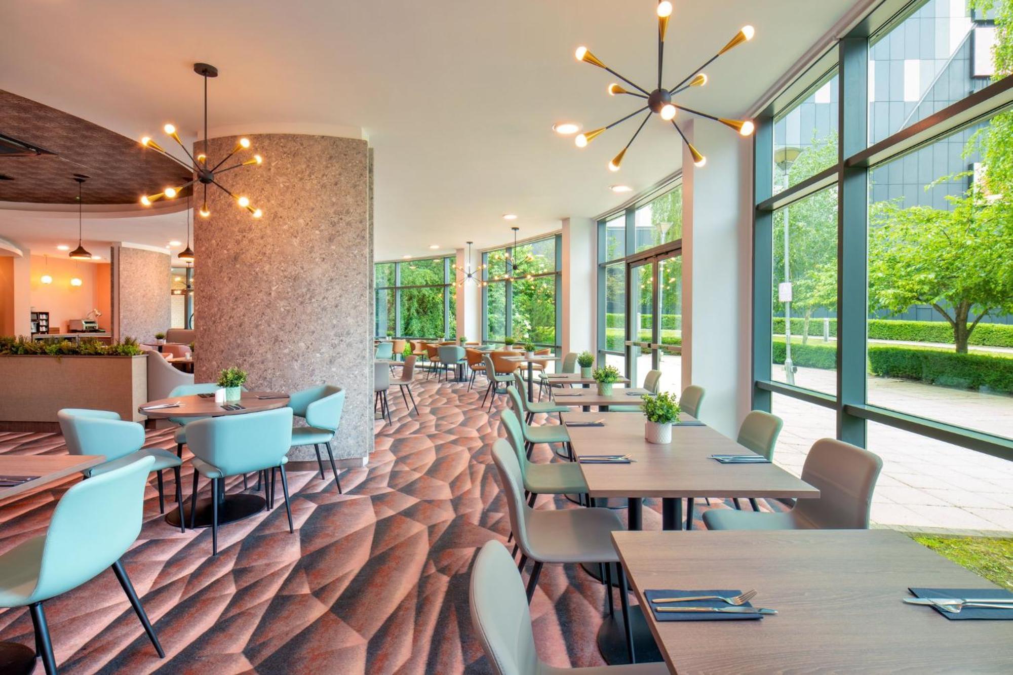 Отель Crowne Plaza Birmingham Nec By Ihg Бикенхил Экстерьер фото